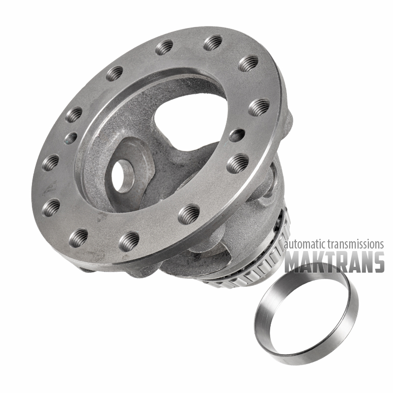 4WD ZF4HP20 differential housing [12 mounting holes, 35 splines for transfer case]