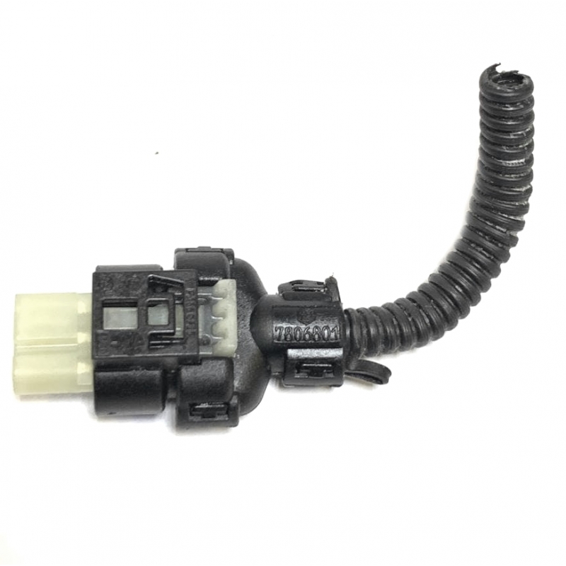 Connector with input speed sensor wires №2 GETRAG 7DCT300 GD7F32AG  EDC 7 PS251  7806801