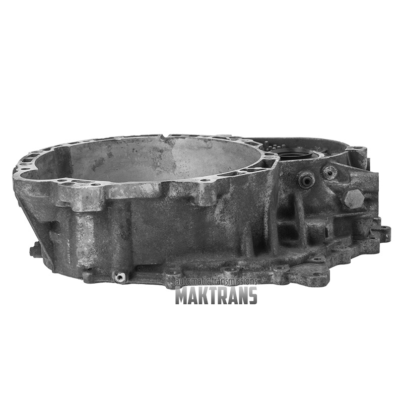 Front housing [2WD] A6MF1  452313B800 [with additional mountings for the lower cushion]