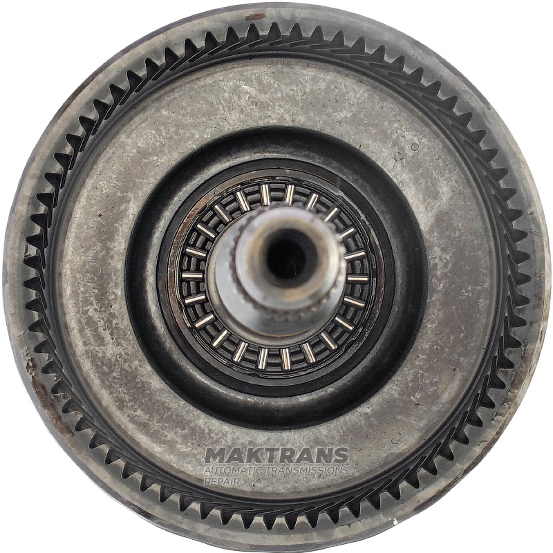 Input shaft with clutch drum E Clutch ZF 6HP26 ZF 6HP28 (total shaft height 308 mm, shaft diameter at the base 30 mm, 7 friction plates)