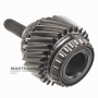 The output shaft with the cardan joint of the integrated transfer case 722.9 is a crosspiece remanufactured at the factory in China, the gear is a new design - 18 splines and 2 "blind splines"