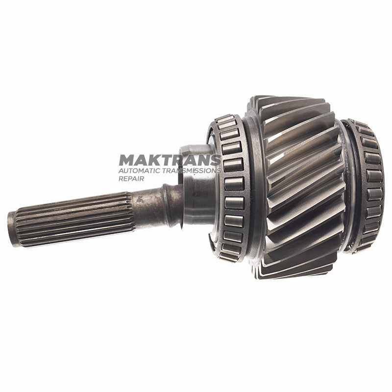The output shaft with the cardan joint of the integrated transfer case 722.9 is a crosspiece remanufactured at the factory in China, the gear is a new design - 18 splines and 2 "blind splines"