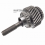 The output shaft with the cardan joint of the integrated transfer case 722.9 is a crosspiece remanufactured at the factory in China, the gear is a new design - 18 splines and 2 "blind splines"