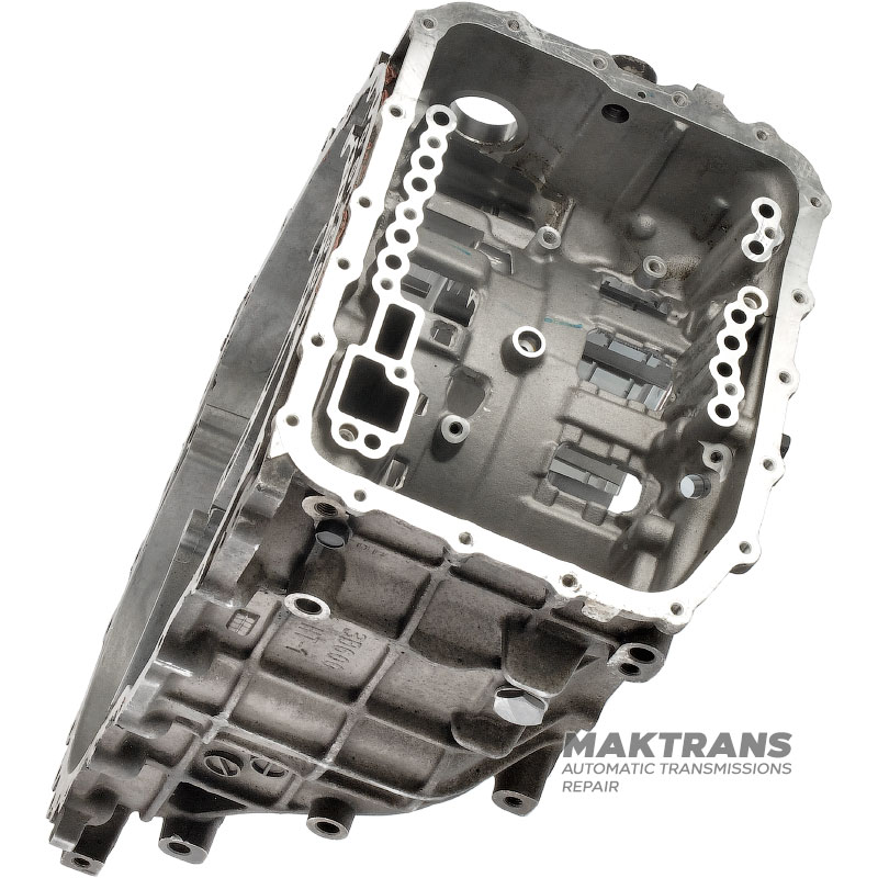 Rear housing A6MF1  452413B600 452413B650 [case width 216 mm]