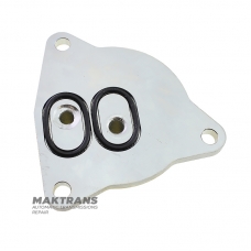 Adapter for connecting additional cooling and filtering system TG-81SC Volvo S60