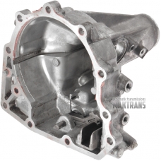 Rear cover [2WD] тtransmission R4A51 / MR477366