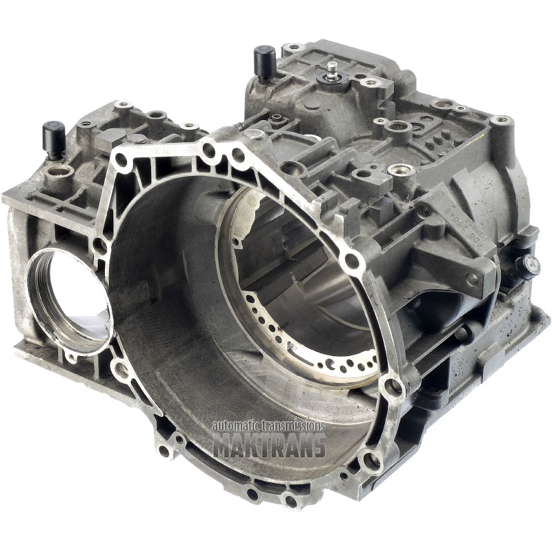 Transmission housing VAG 01M 01M321105L / [15 teeth on differential drive shaft]