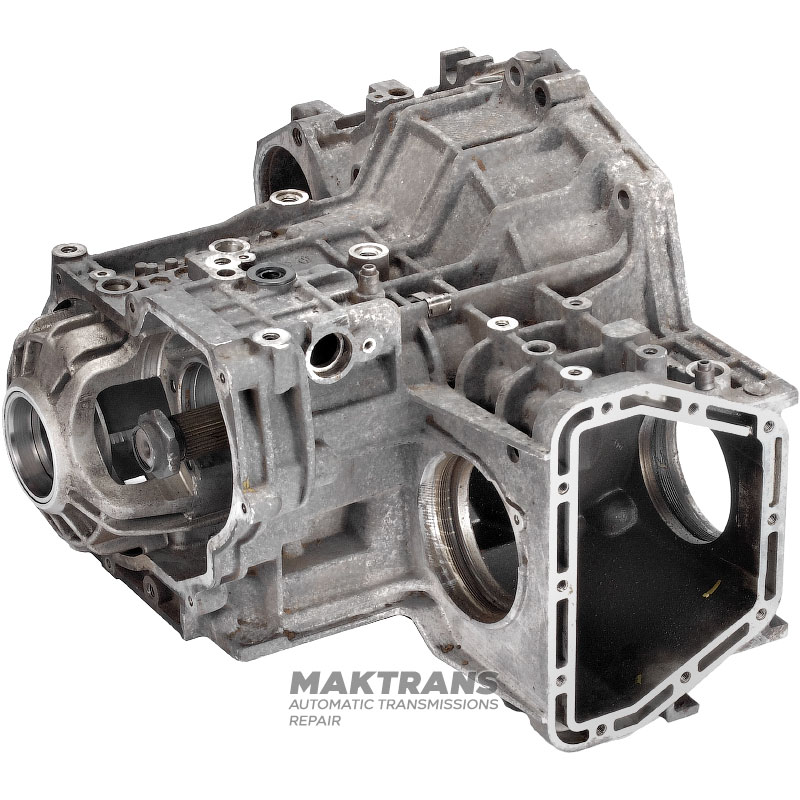 Transmission housing VAG 01M 01M321105L / [20 teeth on differential drive shaft]