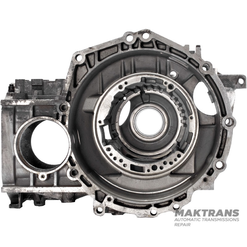 Transmission housing VAG 01M 01M321105L / [16 teeth on differential drive shaft]