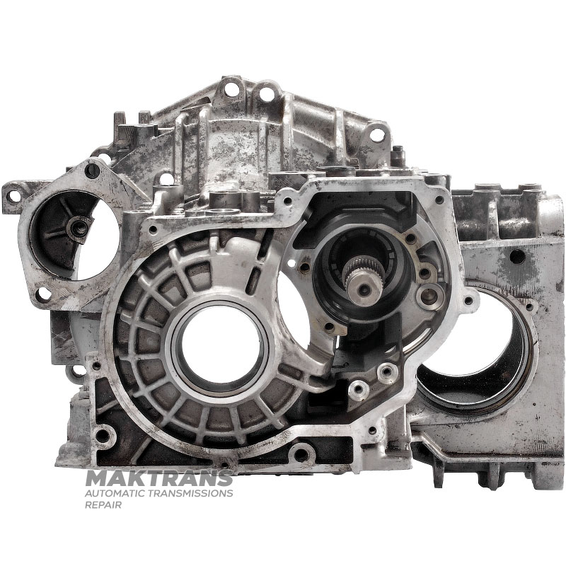 Transmission housing VAG 01M 01M321105L / [16 teeth on differential drive shaft]