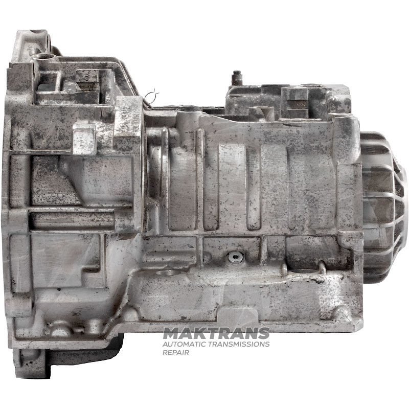 Transmission housing VAG 01M 01M321105L / [16 teeth on differential drive shaft]
