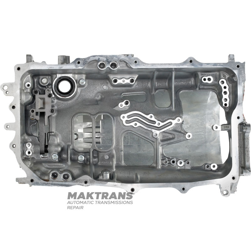 Center housing MAZDA 8-speed Hybrid transmission – RZ42