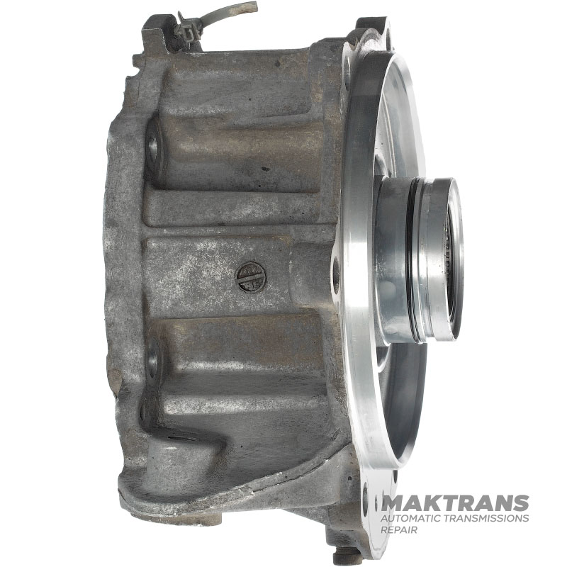 Transfer case adapter GM 8L90 — 24272521