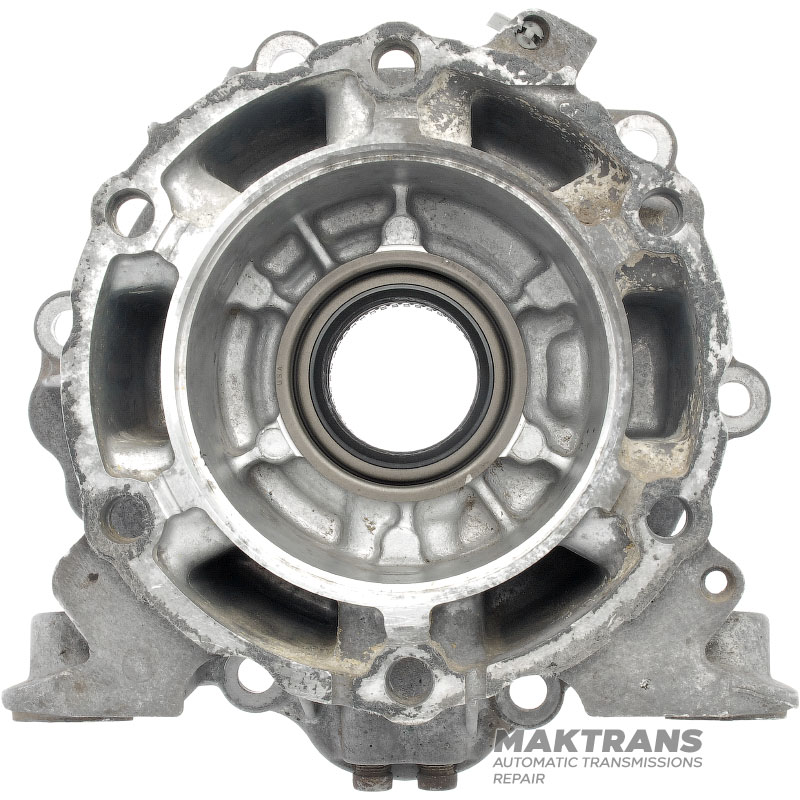 Transfer case adapter GM 8L90 — 24272521