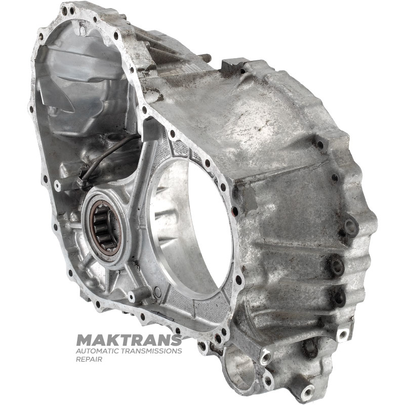 Front housing TOYOTA U151F (4WD), 3 fasteners on the end — 3510542031, 3510542030 (TOYOTA RAV4, Engine 2GRFE, 3.5L)