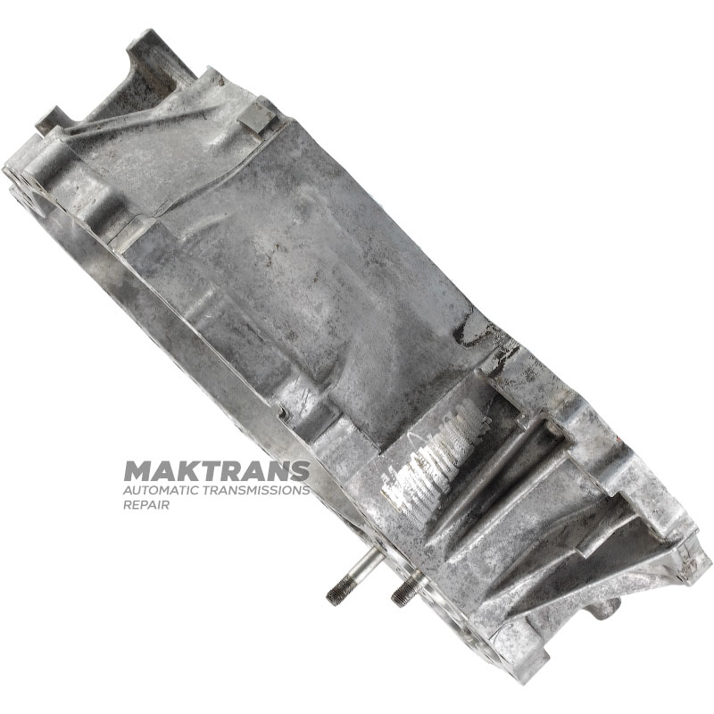 Front housing TOYOTA U151F (4WD), 3 fasteners on the end — 3510542031, 3510542030 (TOYOTA RAV4, Engine 2GRFE, 3.5L)