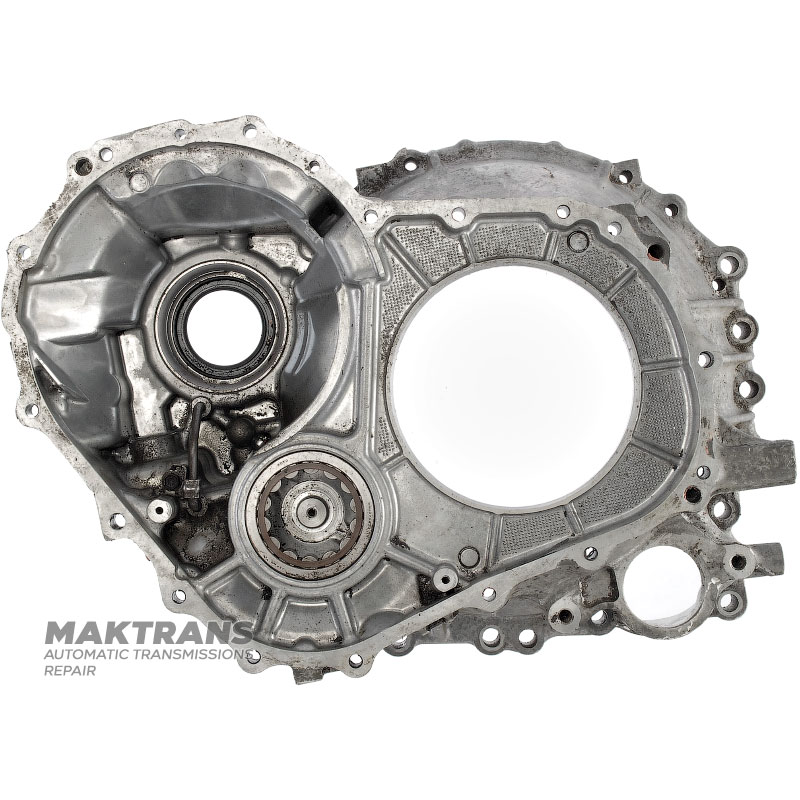 Front housing TOYOTA U151F (4WD), 3 fasteners on the end — 3510542031, 3510542030 (TOYOTA RAV4, Engine 2GRFE, 3.5L)