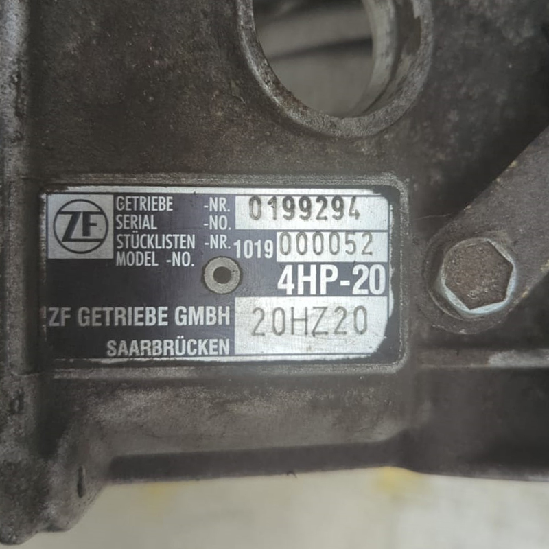 Central housing ZF 4HP20 1019000052 — Peugeot 406 / Citroen C5 2.2HDi 1994-2001