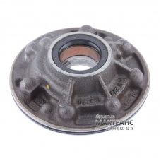 Mercedes-Benz oil pump gear housing 722.6 A2202770320 - without gears, housing only