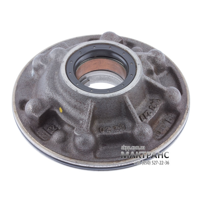 Mercedes-Benz oil pump gear housing 722.6 A2202770320 - without gears, housing only