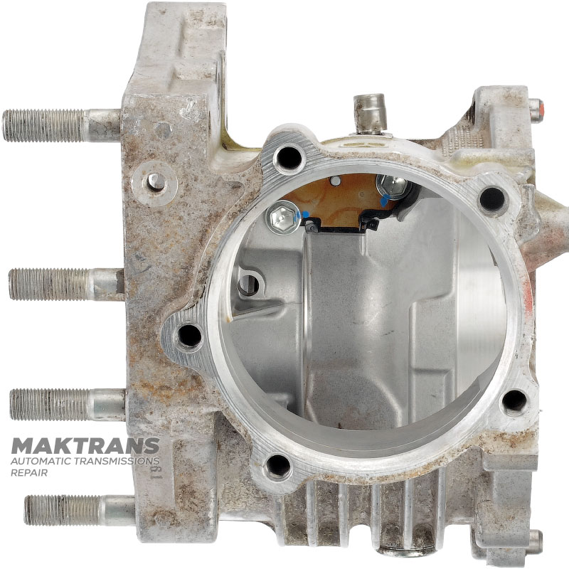 Transfer case housing TOYOTA / LEXUS UB80F — 3610042160 3610342070