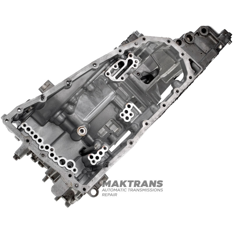 Central housing JATCO JF011E 2700A463, 2700A403, 2700A248 — Mitsubishi Outlander / ASX (housing marking (AA90C)