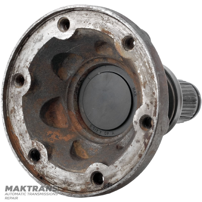Differential flange VAG 01M, 01N, 01P 020498085G - height 117 mm, 33 splines (outer Ø 26.95 mm), 6 mounting holes (42.50 mm between mounting hole centers)