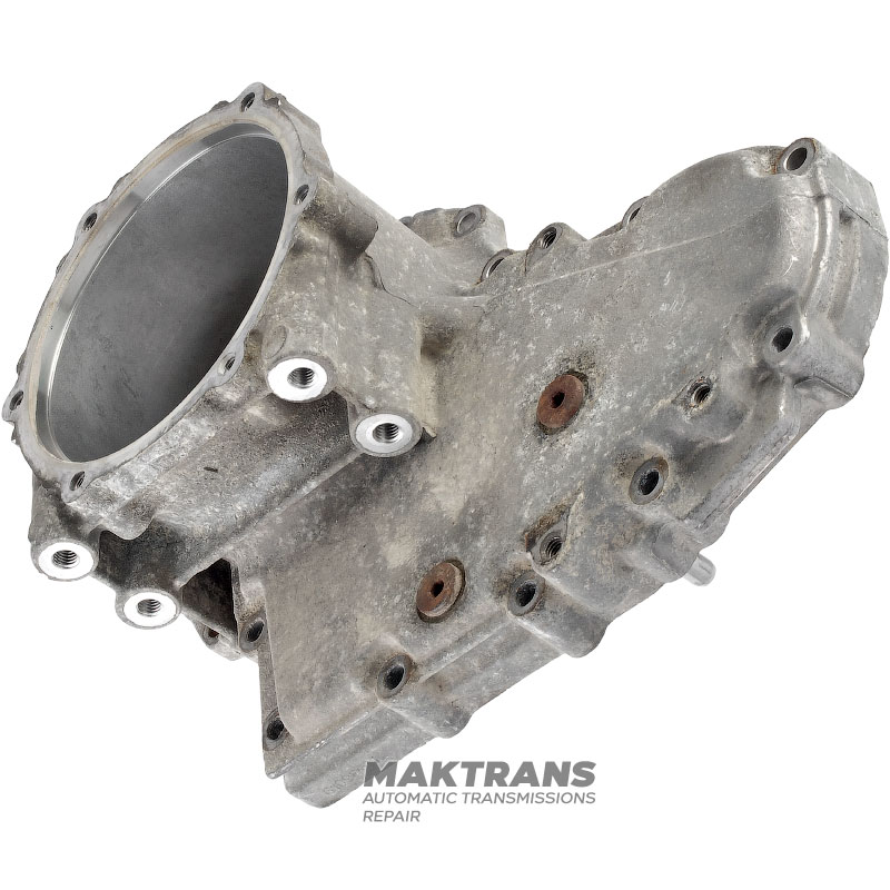 Transfer case rear housing SEC Mercedes-Benz — A2202810201