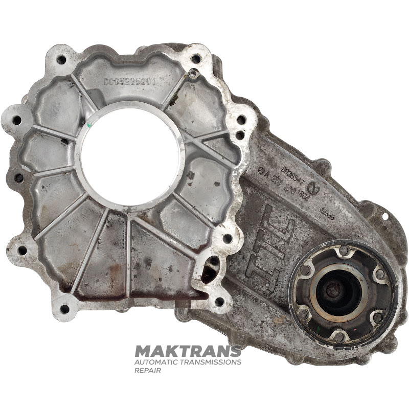 Front housing (assembled with flange) of DCS transfer case — DCS5225201, 52853662AC