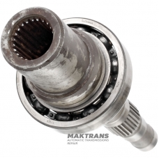 Input shaft (with internal splines) of the DCS transfer case - SP01047, A2512801400, A2512803200, 68071842AA, 68087891AA
