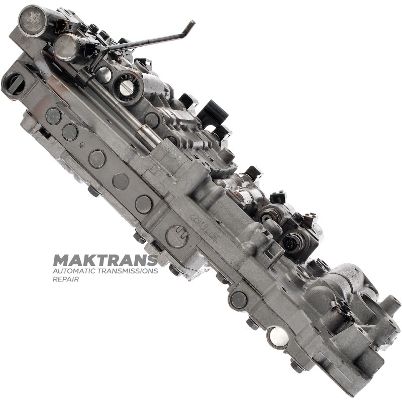 Valve body (used, untested) complete with solenoids TOYOTA / LEXUS A760E, A760F — separator plate F22, removed from transmission marked 35000-0C340, 35010-0C390