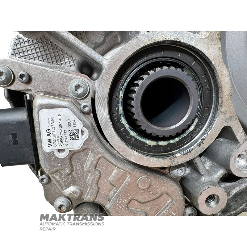 Transmission assembly VAG DSG 7-speed 0GC DQ381 (4WD) — transmission index UZJ, without transfer case