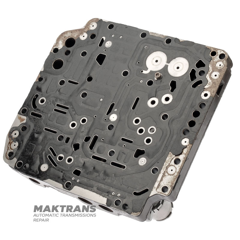 Upper plate of the hydraulic unit, plate of solenoids - used (assembled with solenoids) VAG DSG 6 02E (DQ250) 20600061