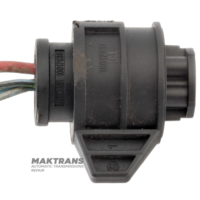 Connector with wires Mercedes-Benz 724.0 - A2465450026 (4 pins)