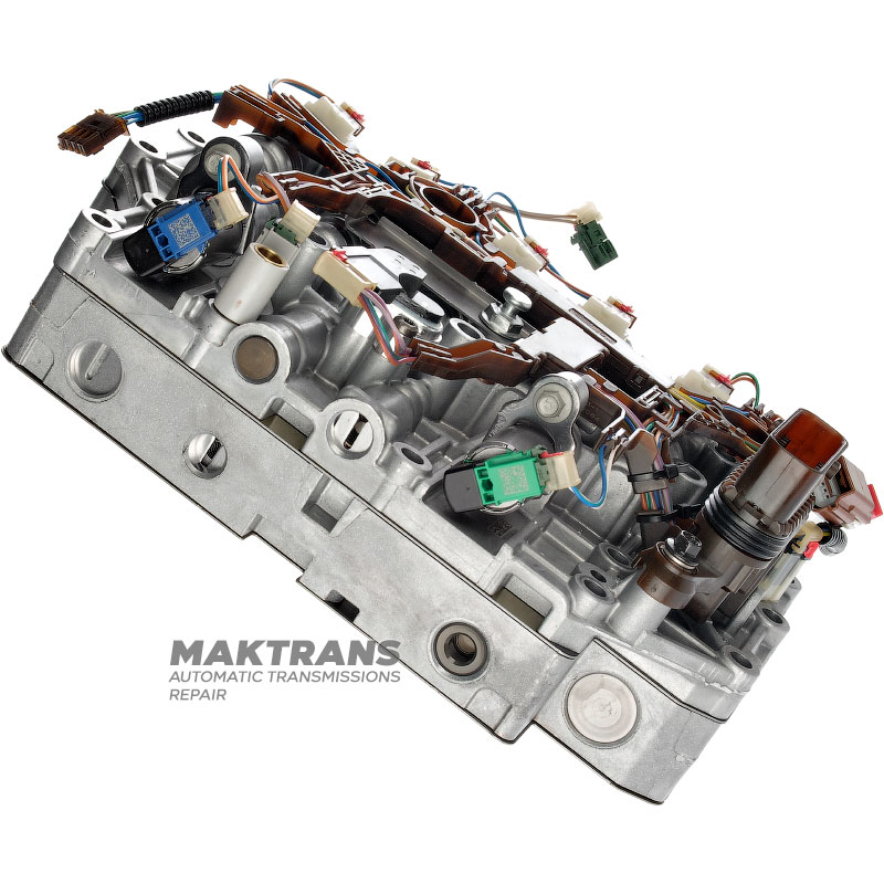 Valve body assembly with solenoids FORD 8F24 - separator plates J1KP-7Z490-DF, J1KP-7J236-CJ