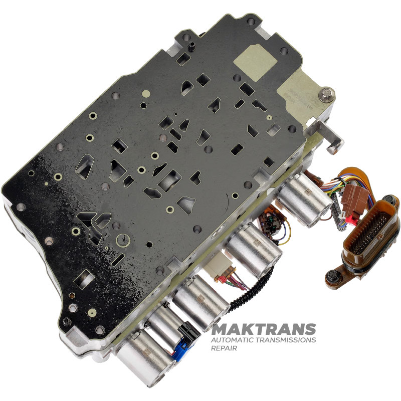 Valve body assembly (with solenoids and wiring) FORD 8F35 — JM5P-7A101-AE, JM5P-7G276-GA (separator plate JM5P-7J236-DB)