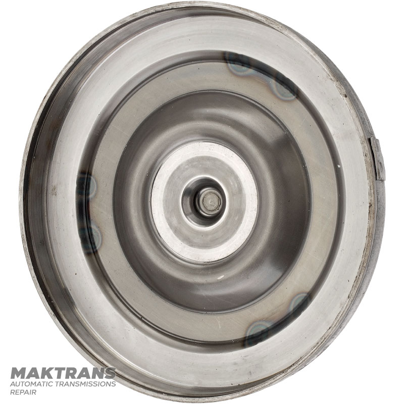 Front cover of the ZF 4HP20 torque converter - marking Z33, outer Ø of the housing 275.95 mm, 3 mounting holes, outer Ø of the pilot 36 mm