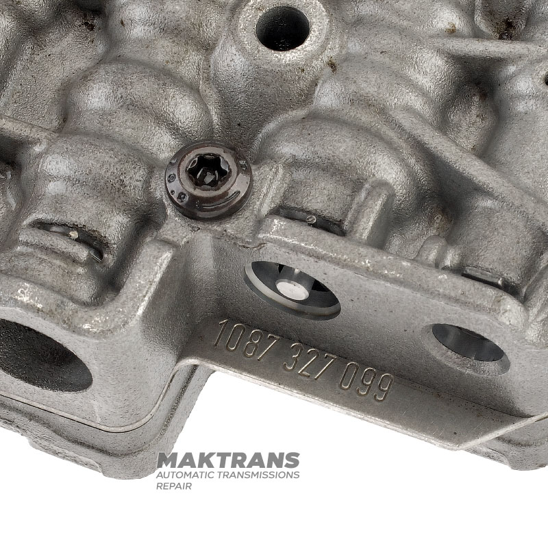 Valve body (complete with solenoids) ZF 8HP90 — used, untested, separator plate A028/B028, 1087327099