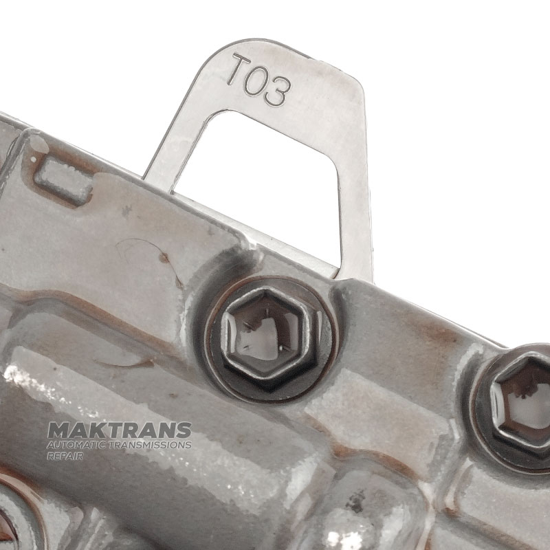 Valve body assembly with solenoids TOYOTA / LEXUS A750E, A750F — separator plate T03